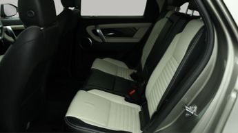Land Rover Discovery Sport R-DYNAMIC SE