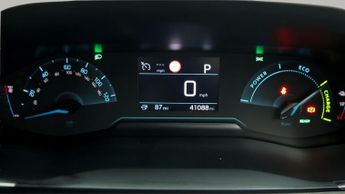 Peugeot E-2008 ACTIVE PREMIUM