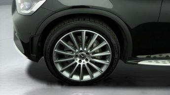 Mercedes-Benz GLC GLC 220 D 4MATIC AMG LINE PREMIUM