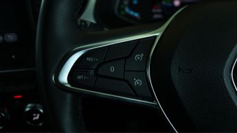 Renault Captur TECHNO E-TECH