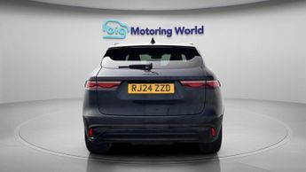 Jaguar F-PACE R-DYNAMIC HSE BLACK