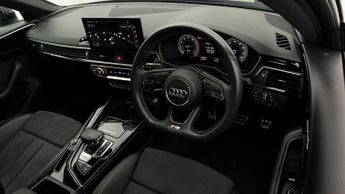 Audi A4 TFSI S LINE BLACK EDITION