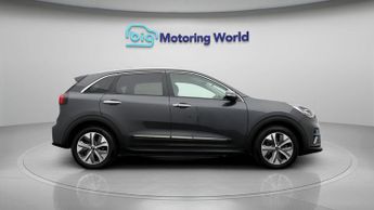 Kia Niro 4 PLUS