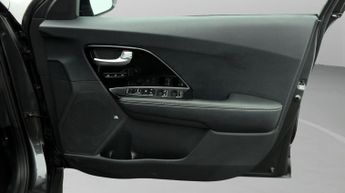 Kia Niro 4 PLUS