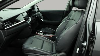 Kia Niro 4 PLUS