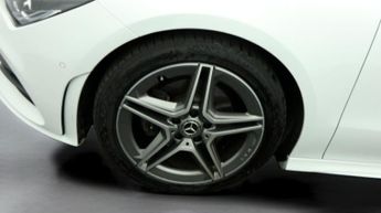 Mercedes-Benz CLA CLA 180 AMG LINE PREMIUM