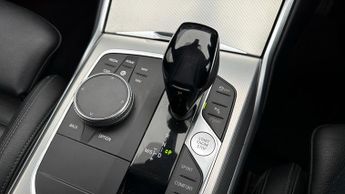 BMW 3 Series 320I M SPORT