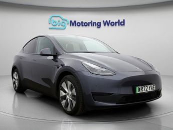 Tesla Model Y BASE