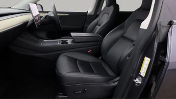 Tesla Model Y BASE