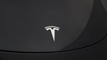 Tesla Model Y BASE
