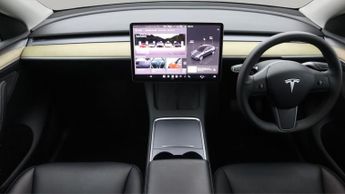 Tesla Model Y BASE