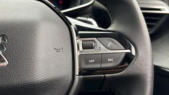 Peugeot 208 PURETECH ALLURE PREMIUM PLUS S/S