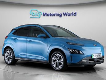 Hyundai KONA PREMIUM