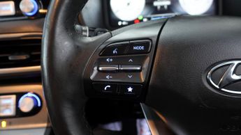 Hyundai KONA PREMIUM