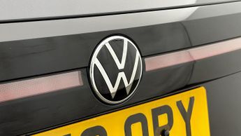 Volkswagen T-Cross BLACK EDITION TSI DSG