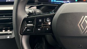 Renault 5 E-Tech electric EVOLUTION E-TECH