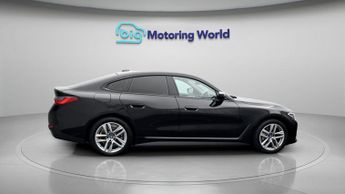 BMW i4 EDRIVE35 SPORT