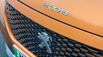 Peugeot E-2008 GT