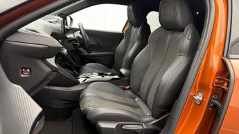 Peugeot E-2008 GT