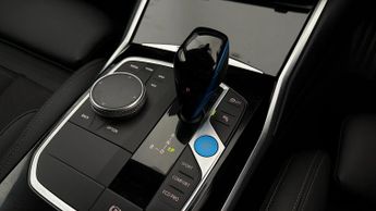 BMW i4 EDRIVE40 SPORT