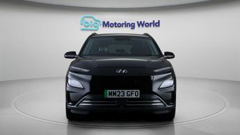 Hyundai KONA PREMIUM