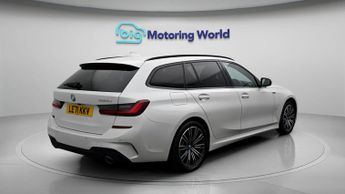 BMW 3 Series 330E M SPORT
