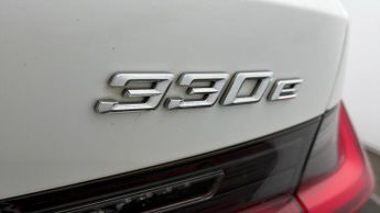 BMW 3 Series 330E M SPORT