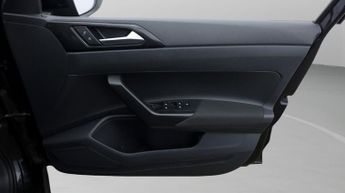 Volkswagen Taigo LIFE TSI DSG