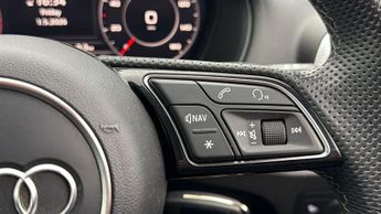 Audi Q2 TFSI S LINE BLACK EDITION