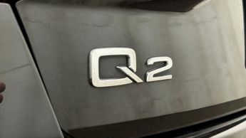 Audi Q2 TFSI S LINE BLACK EDITION