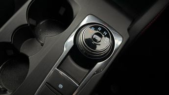 Ford Kuga ST-LINE X EDITION