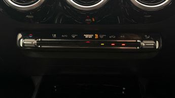 Mercedes-Benz GLA GLA 200 D SPORT EXECUTIVE