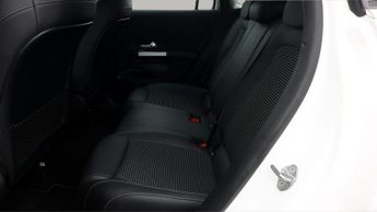 Mercedes-Benz GLA GLA 200 SPORT