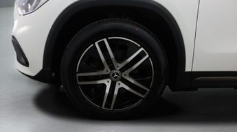 Mercedes-Benz GLA GLA 200 SPORT