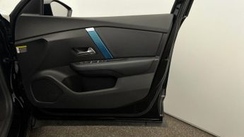 Citroen e-C4 SHINE PLUS