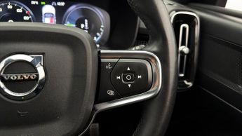 Volvo XC40 RECHARGE T5 R-DESIGN