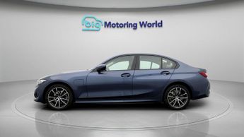 BMW 3 Series 330E SPORT