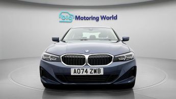 BMW 3 Series 330E SPORT