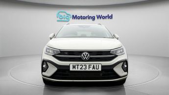 Volkswagen Taigo R-LINE TSI DSG