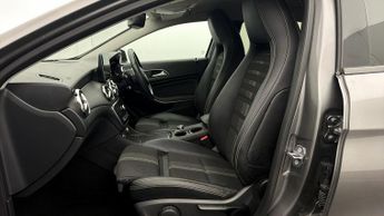 Mercedes-Benz GLA GLA 180 URBAN EDITION