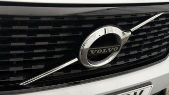 Volvo XC40 RECHARGE T5 R-DESIGN