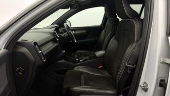 Volvo XC40 RECHARGE T5 R-DESIGN