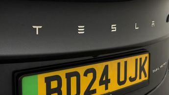 Tesla Model 3 LONG RANGE