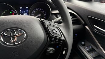 Toyota C-HR ICON