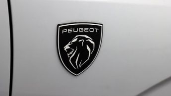 Peugeot E-3008 GT