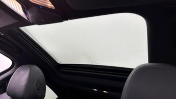 BMW 3 Series 330E M SPORT