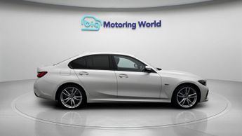 BMW 3 Series 330E M SPORT
