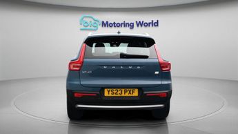 Volvo XC40 RECHARGE T4 CORE