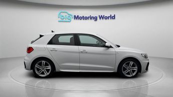 Audi A1 SPORTBACK TFSI S LINE