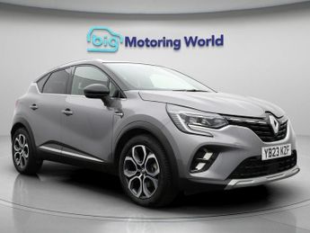 Renault Captur TECHNO E-TECH